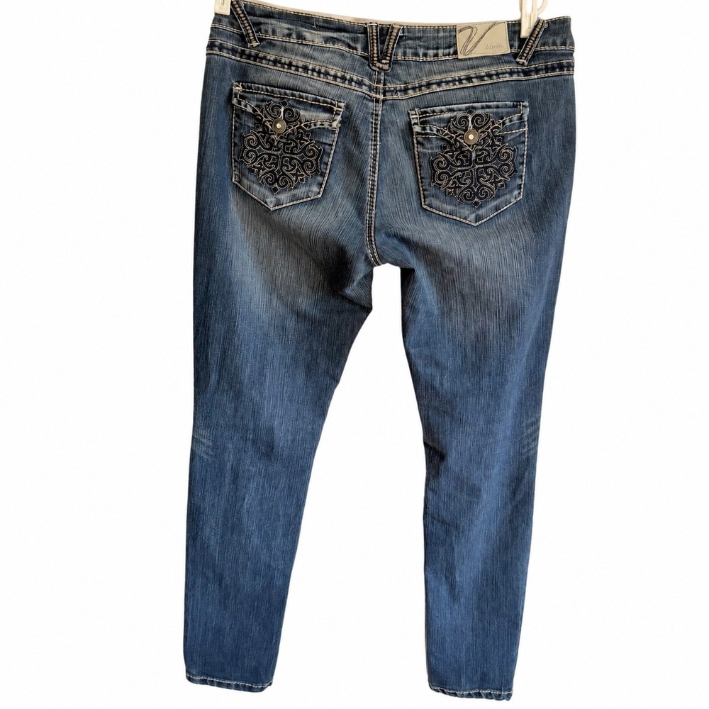 Vanity Premium Collection Skinny Jeans Medium Wash Embroidered Size 31W 32L